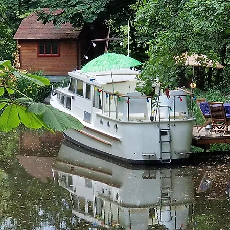 Botel Hausboot Hans Im Glueck *