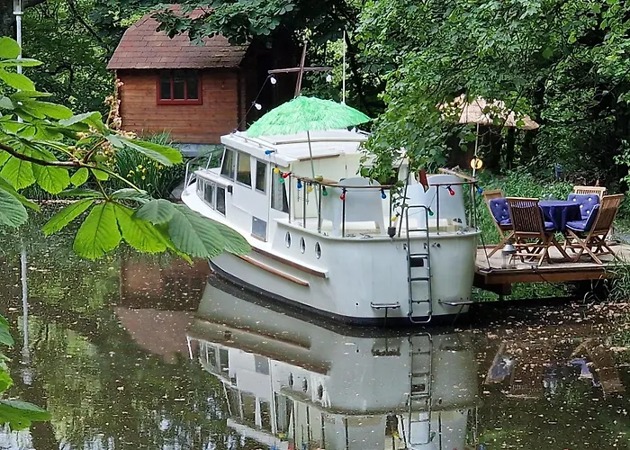 Botel Hausboot Hans Im Glueck *