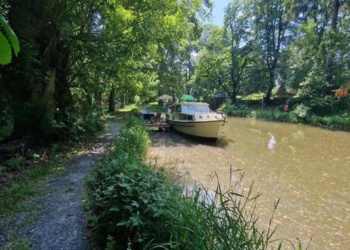 Hausboot Hans Im Glueck Hundsdorf