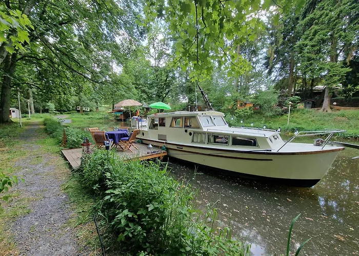 Hausboot Hans Im Glueck *