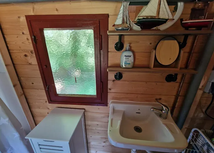 Hausboot Hans Im Glueck