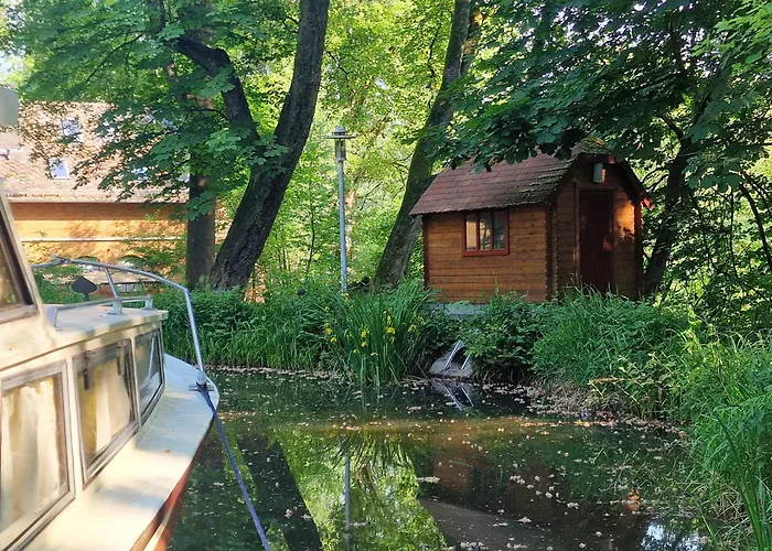 Hausboot Hans Im Glueck Hundsdorf